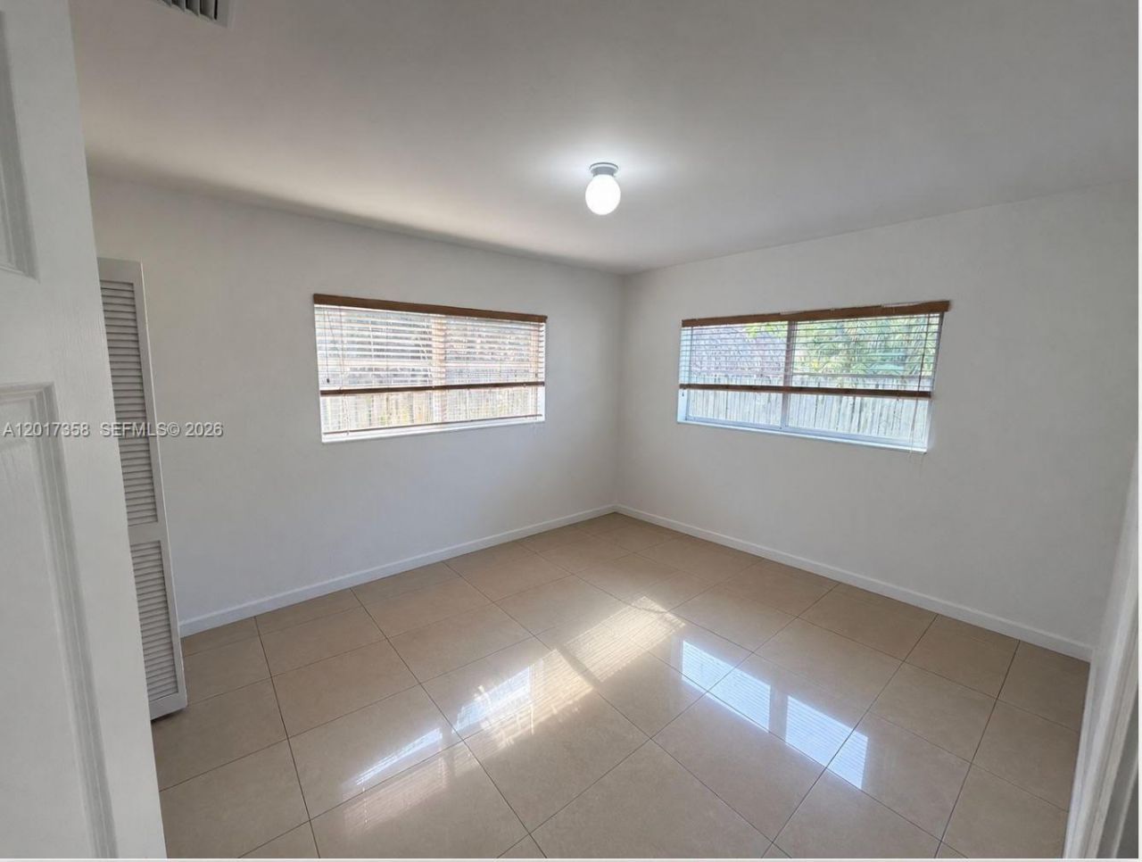 21011 NE 25th Ct, Miami, FL 33180 Photo