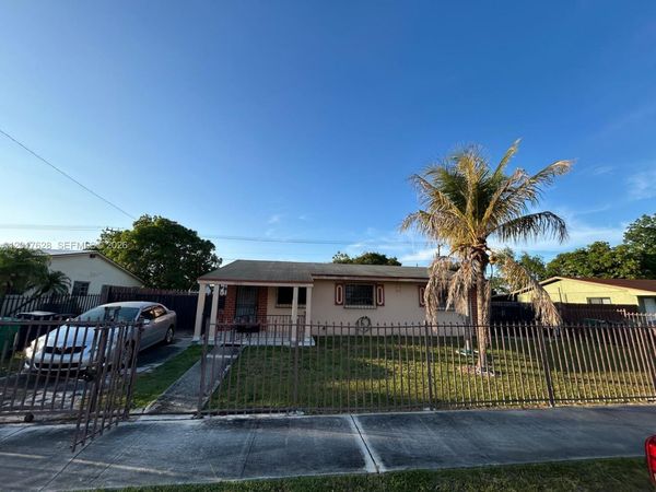 12051 SW 178th Ter, Miami, FL 33177