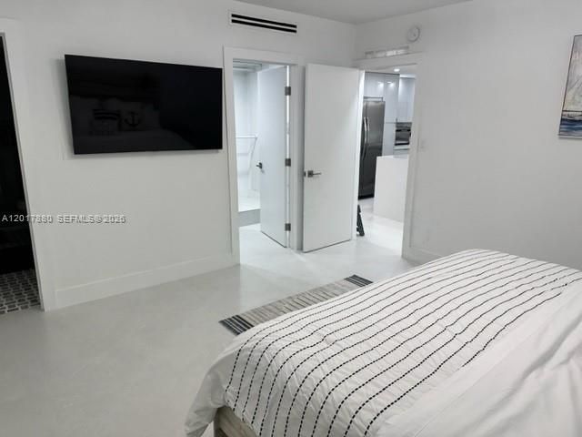 5401 Collins Ave , Unit 128, Miami Beach, FL 33140 Photo