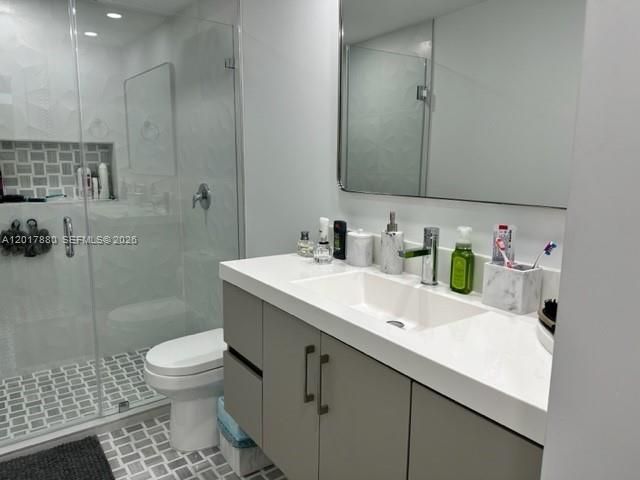 5401 Collins Ave , Unit 128, Miami Beach, FL 33140 Photo