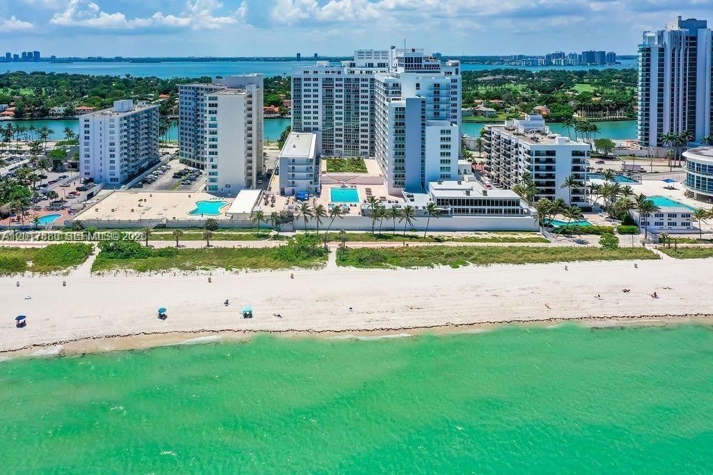 5401 Collins Ave , Unit 128, Miami Beach, FL 33140 Photo