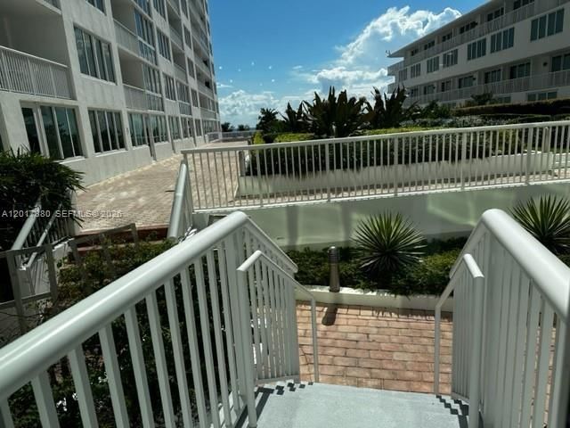 5401 Collins Ave , Unit 128, Miami Beach, FL 33140 Photo