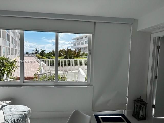 5401 Collins Ave , Unit 128, Miami Beach, FL 33140 Photo