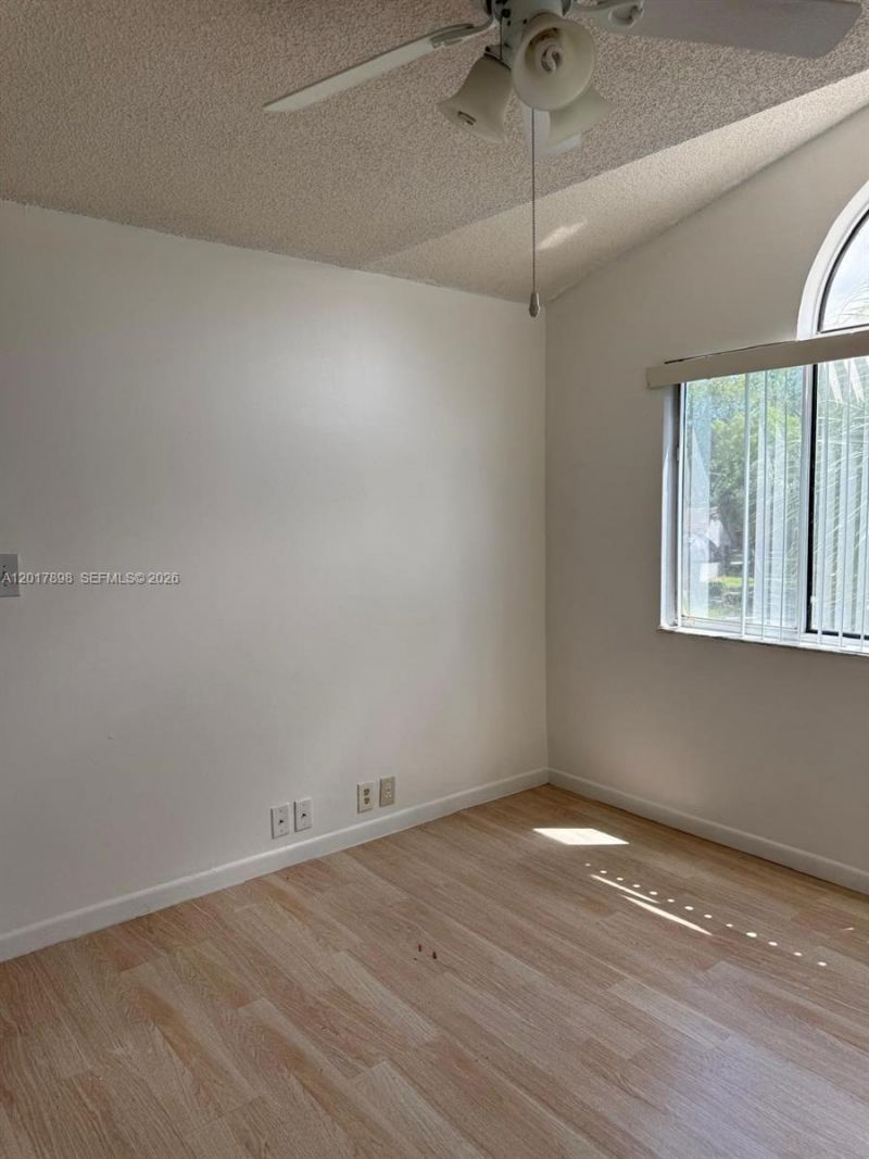 14150 SW 93rd Ln, Unit 14150, Miami, FL 33186 Photo