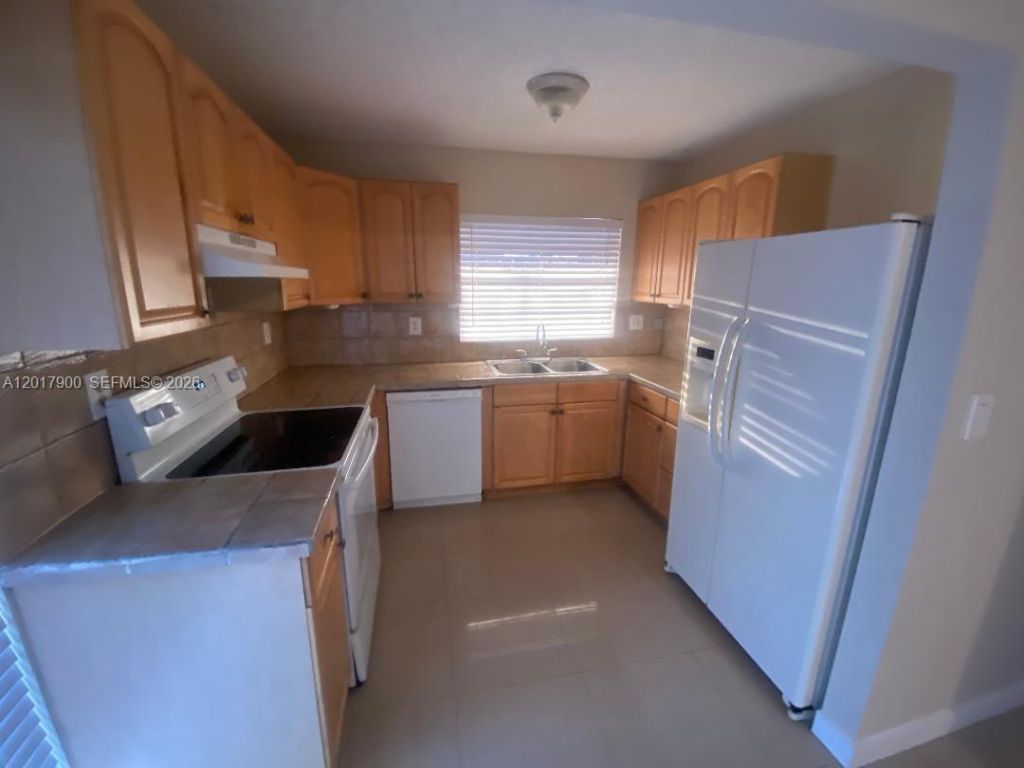 11447 SW 33rd Ln, Miami, FL 33165 Photo