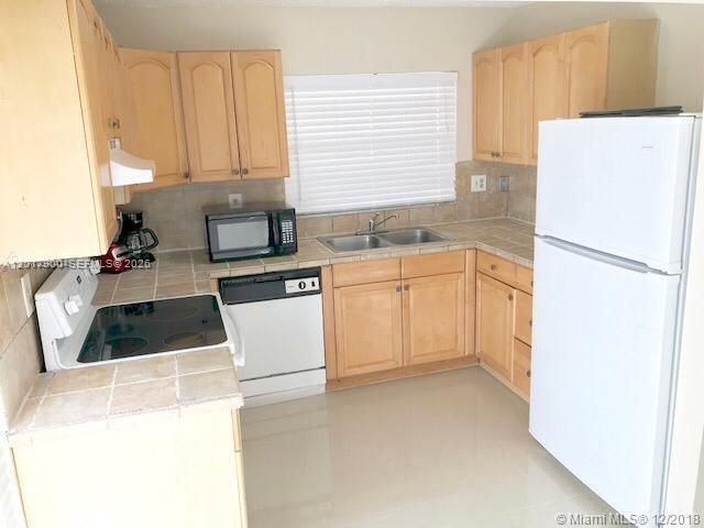 11447 SW 33rd Ln , Miami, FL 33165 Photo