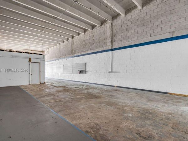 6409 NW 82nd Ave, Unit 6423, Medley, FL 33166