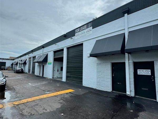 6409 NW 82nd Ave, Unit 6423, Medley, FL 33166