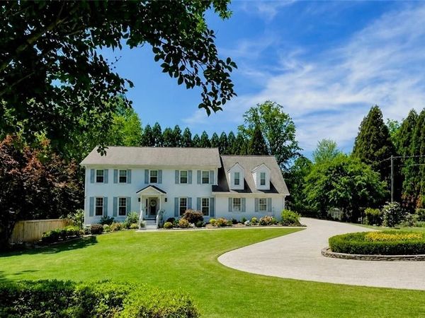 249 Woodlawn Drive NE, Marietta, GA 30067