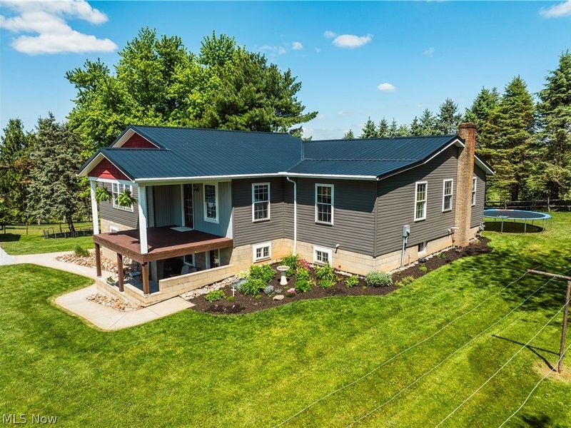 8059 Township Road 562, Holmesville, OH 44633 Photo 4