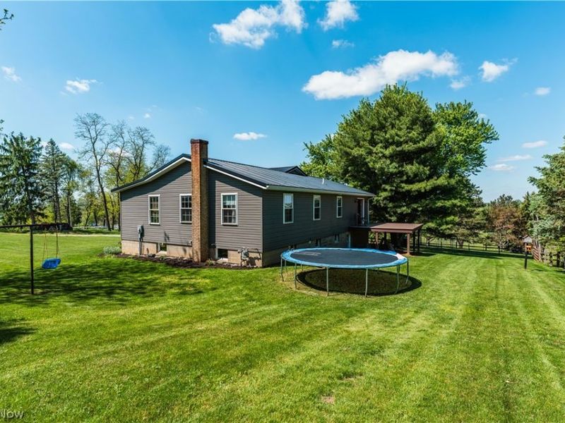 8059 Township Road 562, Holmesville, OH 44633 Photo 5