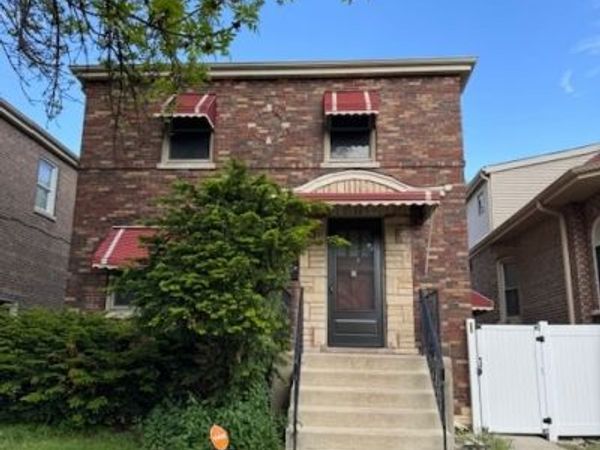 9319 S May Street, Chicago, IL 60620