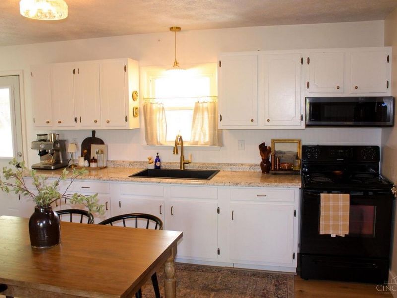 8361 Eckmansville Rd, Winchester, OH 45697 Photo 13