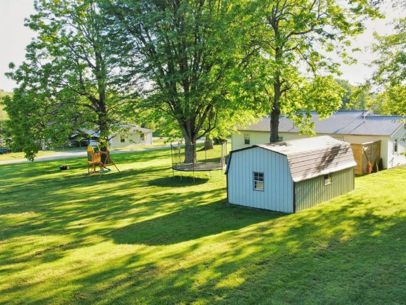 8361 Eckmansville Rd, Winchester, OH 45697 Photo 33