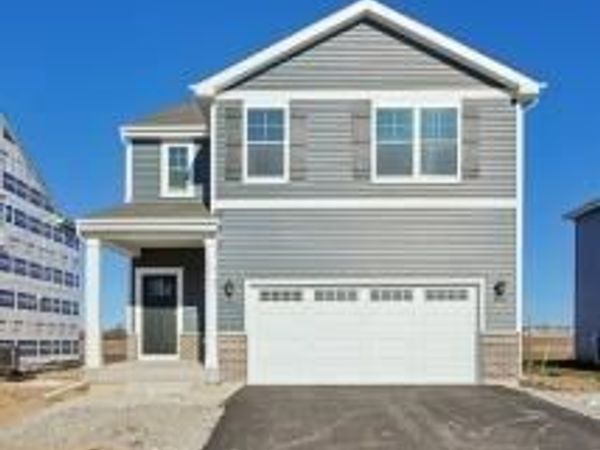 7122 Oakmont Rd, Mount Pleasant, WI 53403