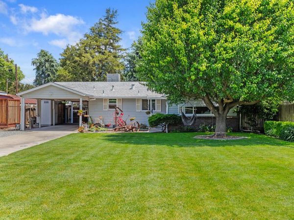 638 Orange Ave, Ripon, CA 95366