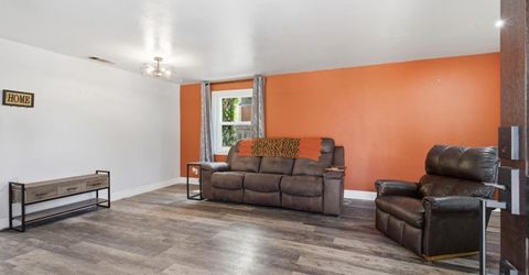 638 Orange Ave, Ripon, CA 95366 Photo