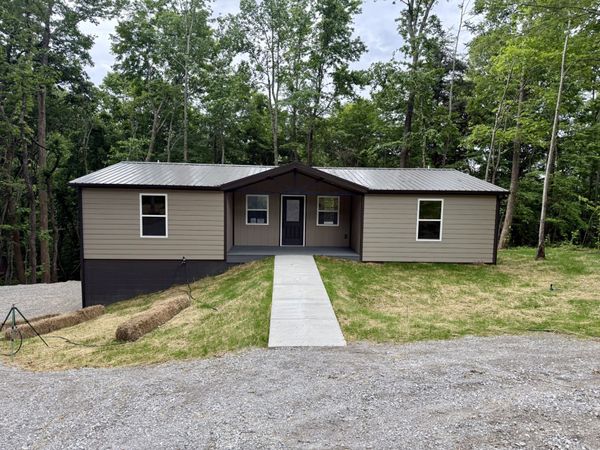 484 Spencer Dr , Spencer, TN 38585