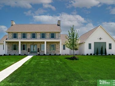 22569 Crestline Circle, Gretna, NE 68028