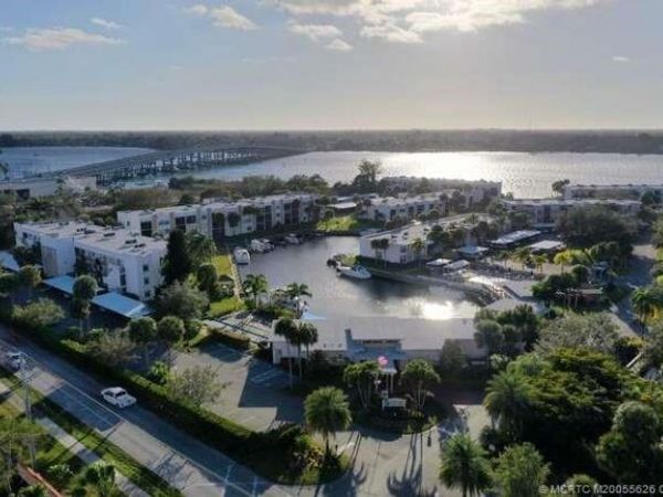 1950 SW Palm City Road, Unit 3-209, Stuart, FL 34994