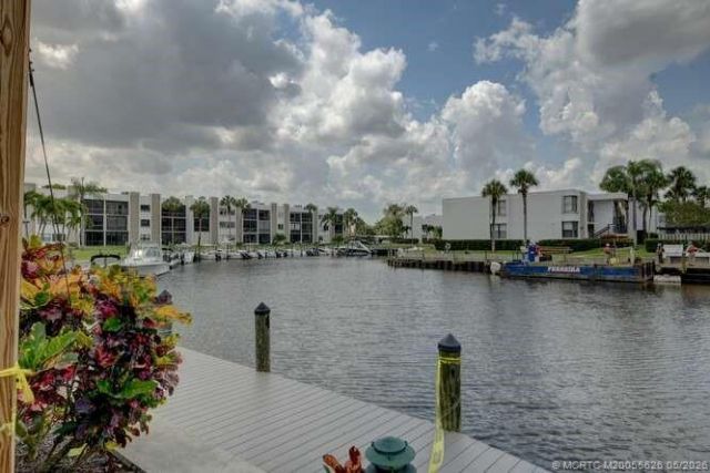 1950 SW Palm City Road, Unit 3-209, Stuart, FL 34994 Photo