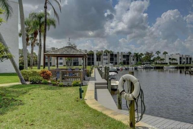 1950 SW Palm City Road, Unit 3-209, Stuart, FL 34994 Photo