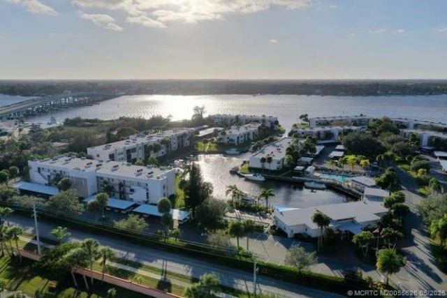 1950 SW Palm City Road, Unit 3-209, Stuart, FL 34994 Photo