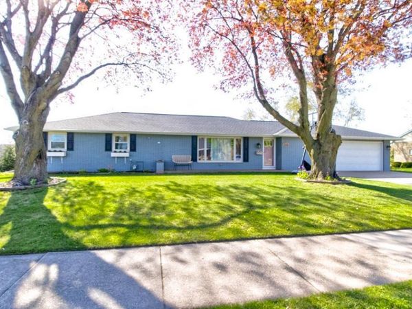 808 GERTRUDE STREET, Kaukauna, WI 54130