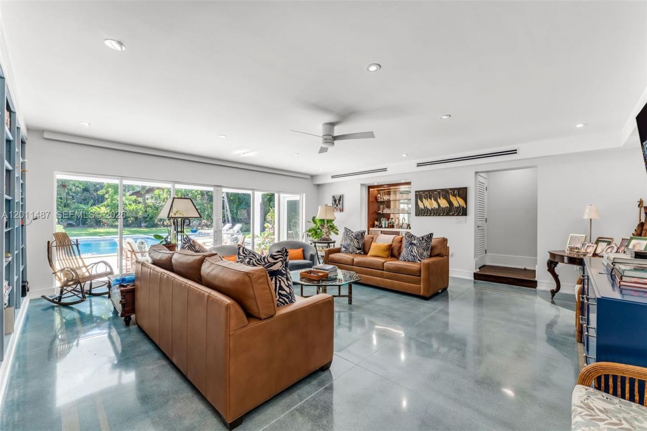 4901 Hammock Park Dr, Coral Gables, FL 33156 Photo
