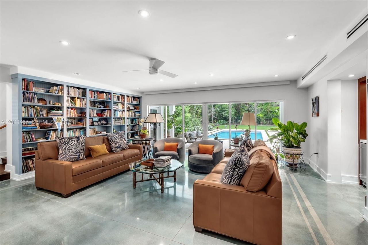 4901 Hammock Park Dr, Coral Gables, FL 33156 Photo