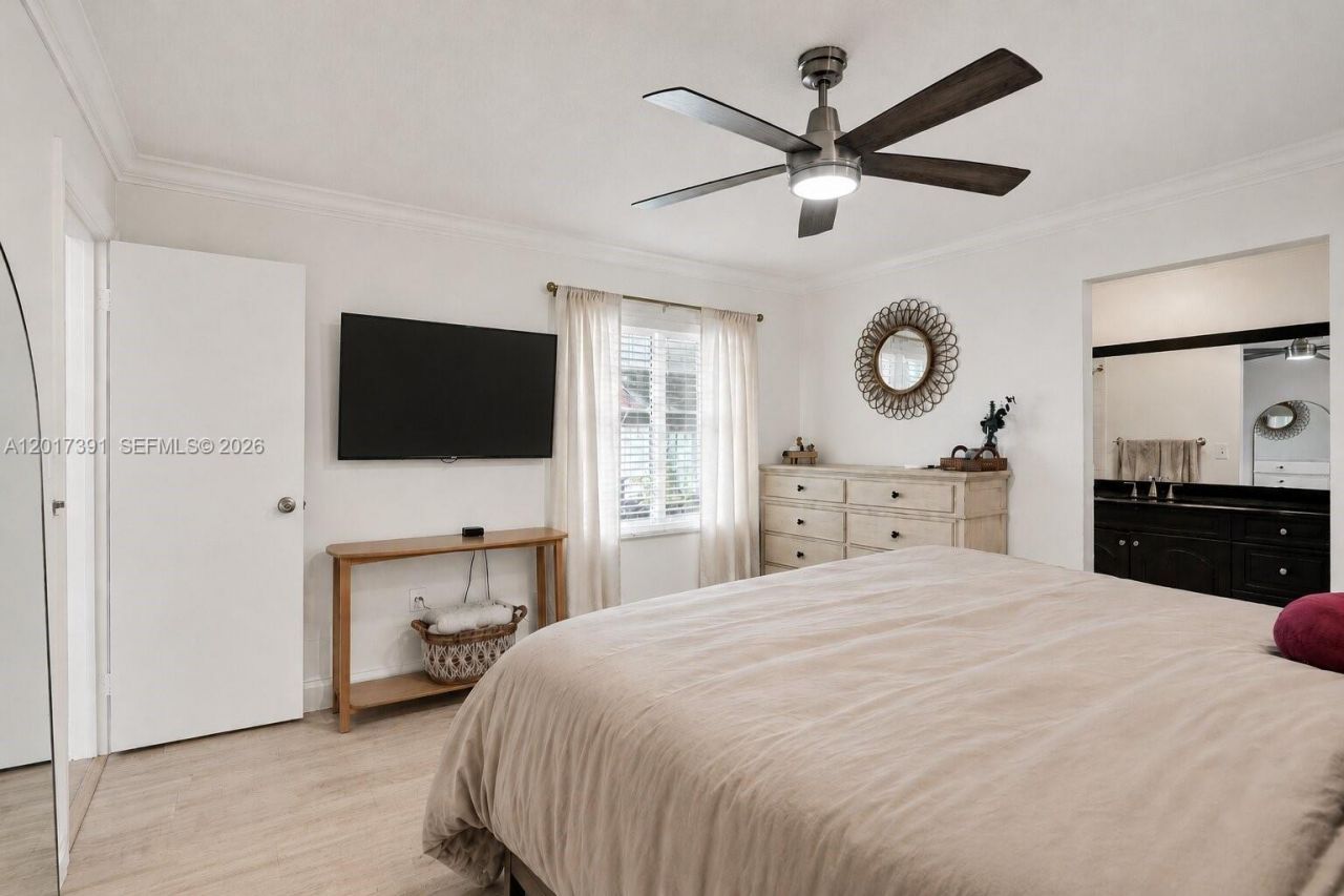 1212 NW 125th Ter, Sunrise, FL 33323 Photo