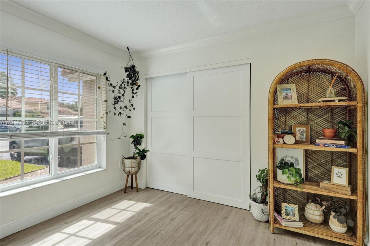 1212 NW 125th Ter, Sunrise, FL 33323 Photo