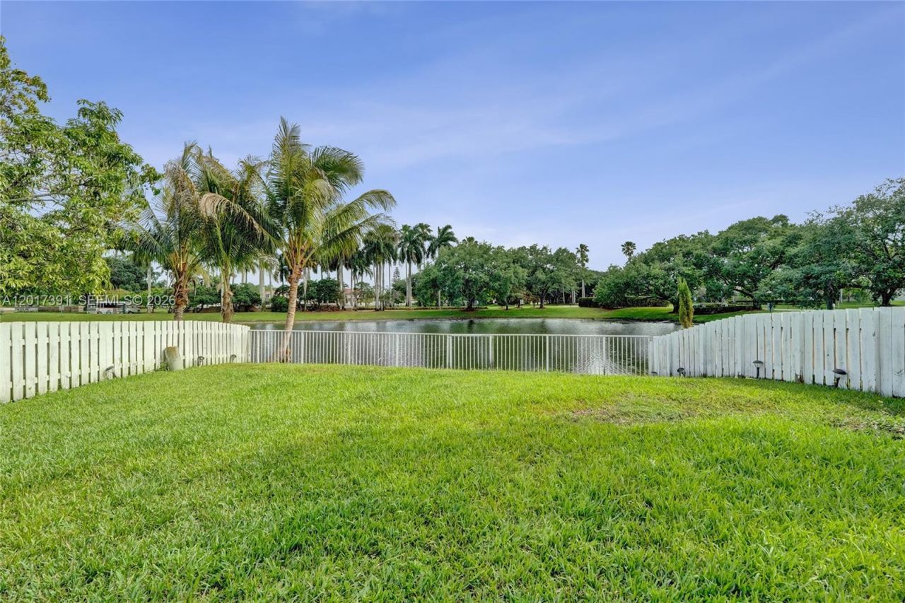 1212 NW 125th Ter, Sunrise, FL 33323 Photo