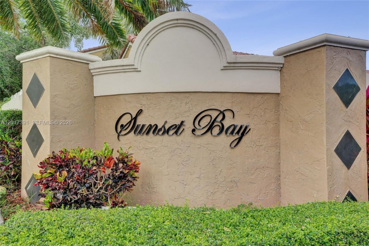 1212 NW 125th Ter, Sunrise, FL 33323 Photo