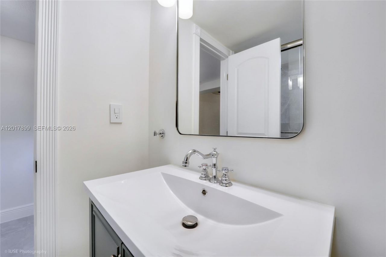 4712 SW 2nd Ter , Miami, FL 33134 Photo