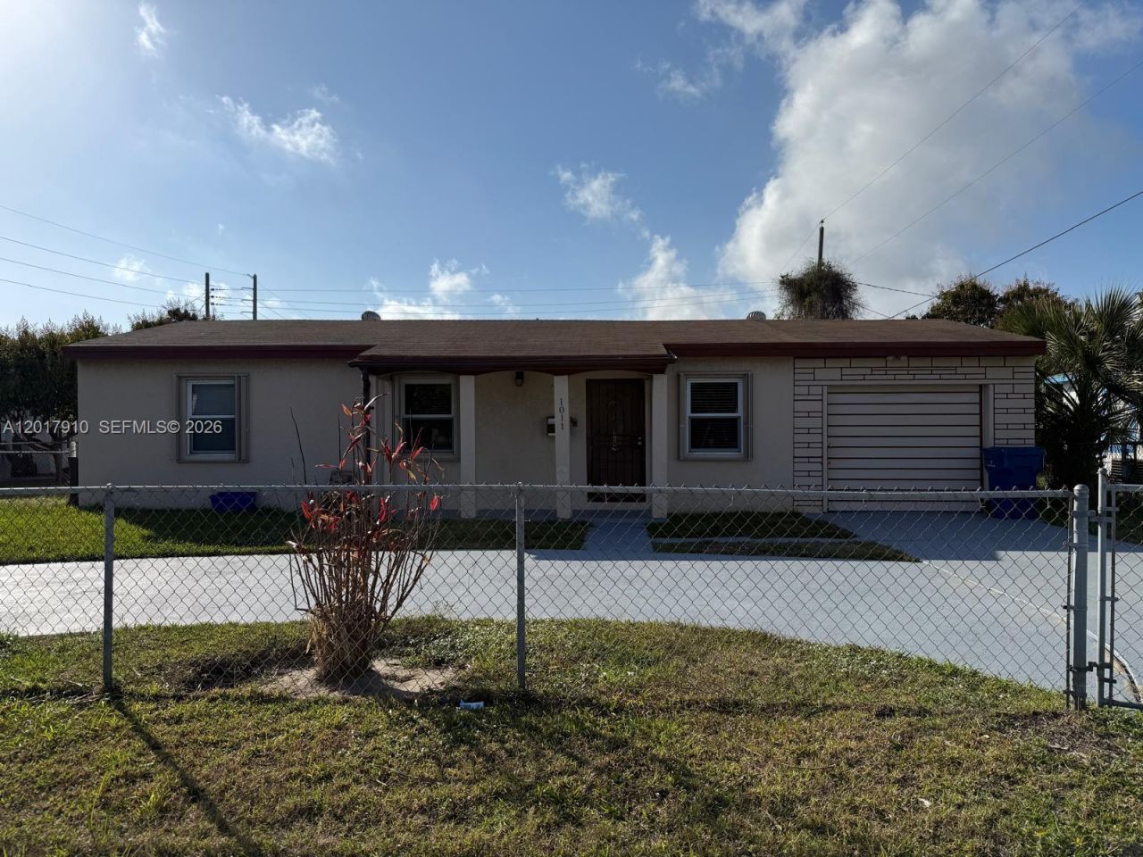 1011 Avenue F , Riviera Beach, FL 33404 Photo