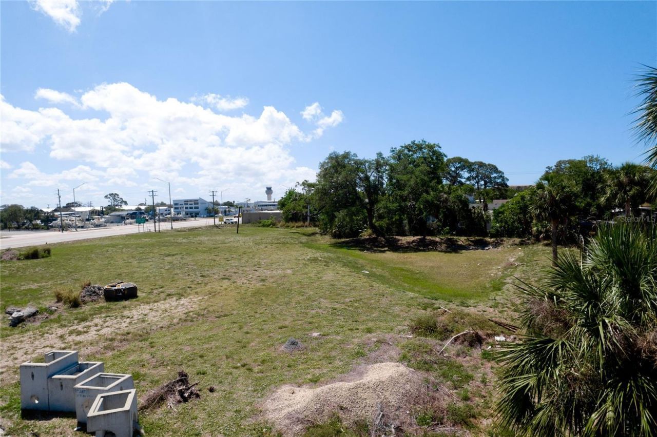 7972 N Tamiami Trail , Sarasota, FL 34243 Photo