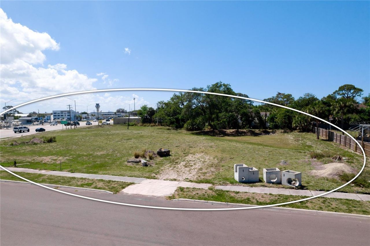 7972 N Tamiami Trail , Sarasota, FL 34243 Photo
