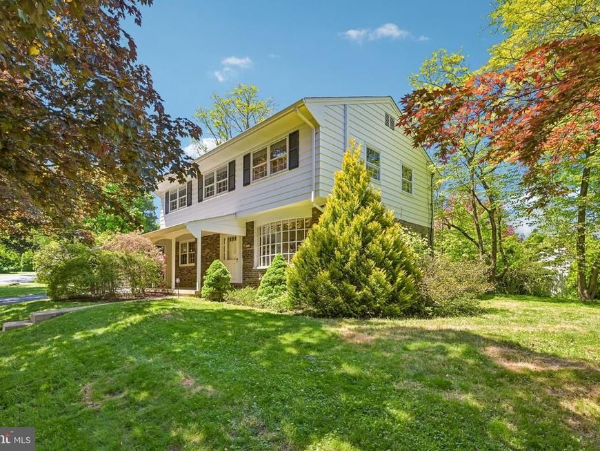 3065 W Livingston Street, Allentown, PA 18104 Main Photo