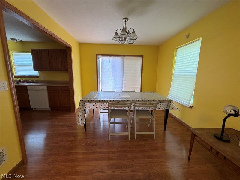 1504 White Avenue, Akron, OH 44307 Photo 3