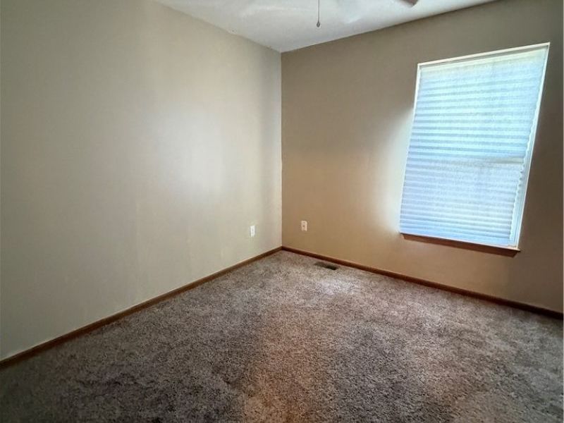 1504 White Avenue, Akron, OH 44307 Photo 9