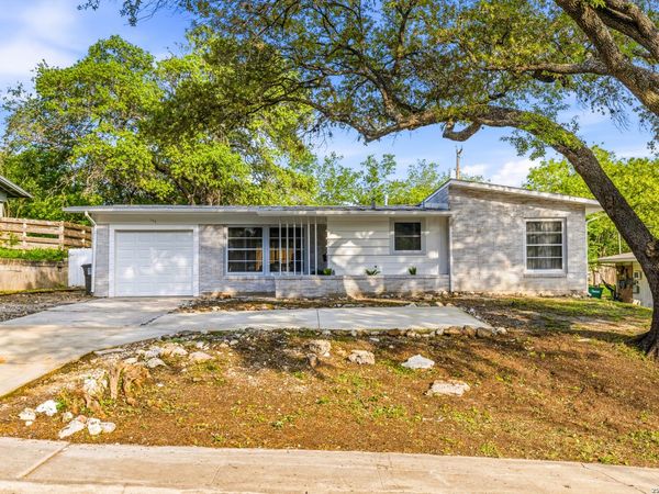 122 Green Meadow Blvd, San Antonio, TX 78213