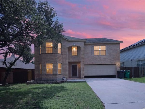 22023 legend point, San Antonio, TX 78258