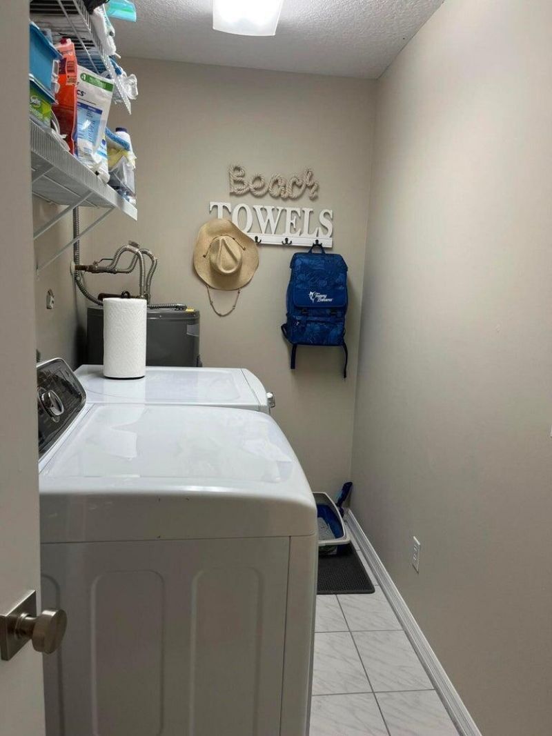 8014 SE Carlton Street, Hobe Sound, FL 33455 Photo