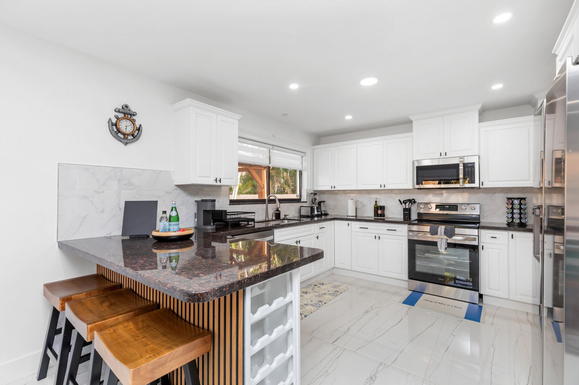 484 NW 38th Terrace, Deerfield Beach, FL 33442 Photo