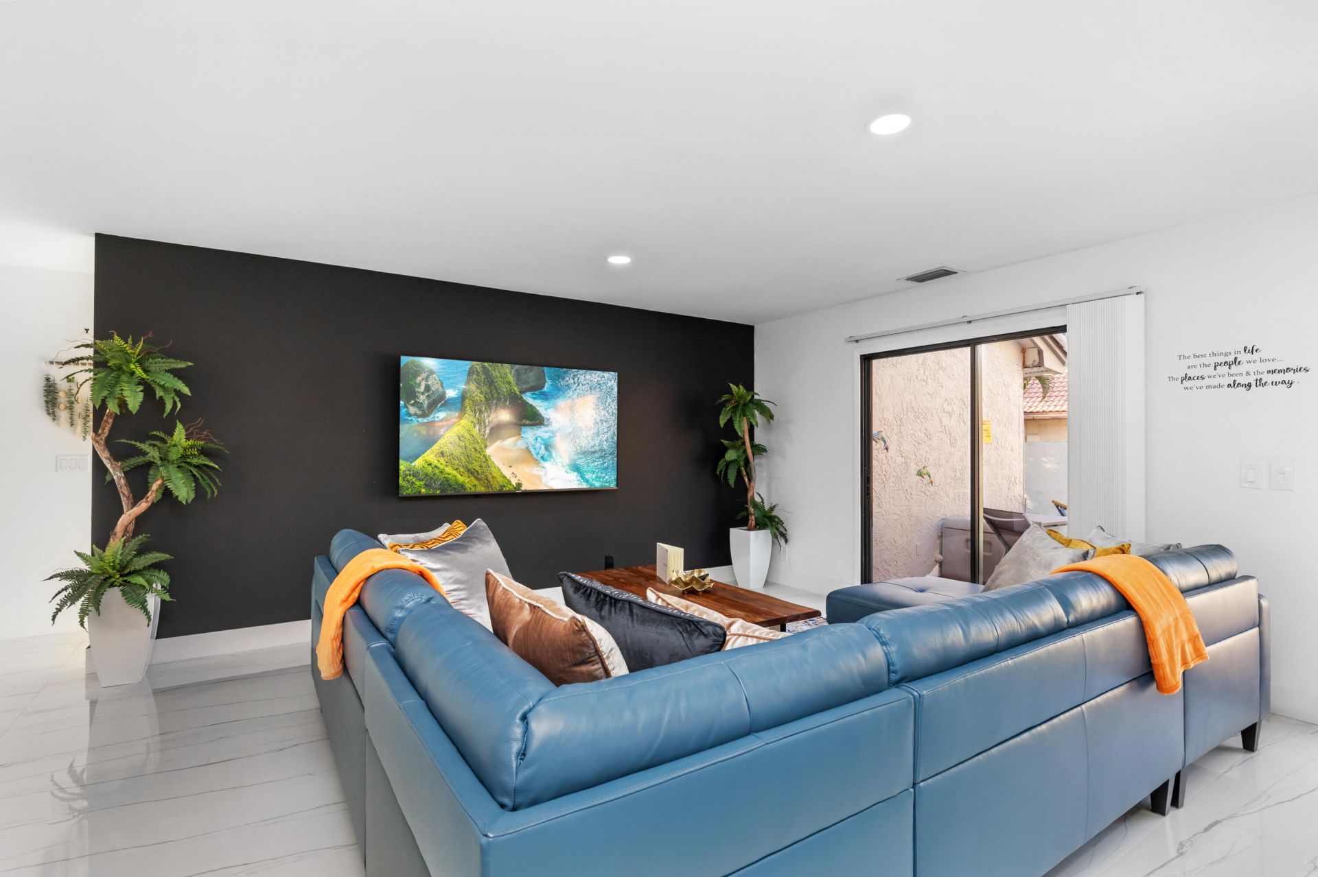 484 NW 38th Terrace, Deerfield Beach, FL 33442 Photo
