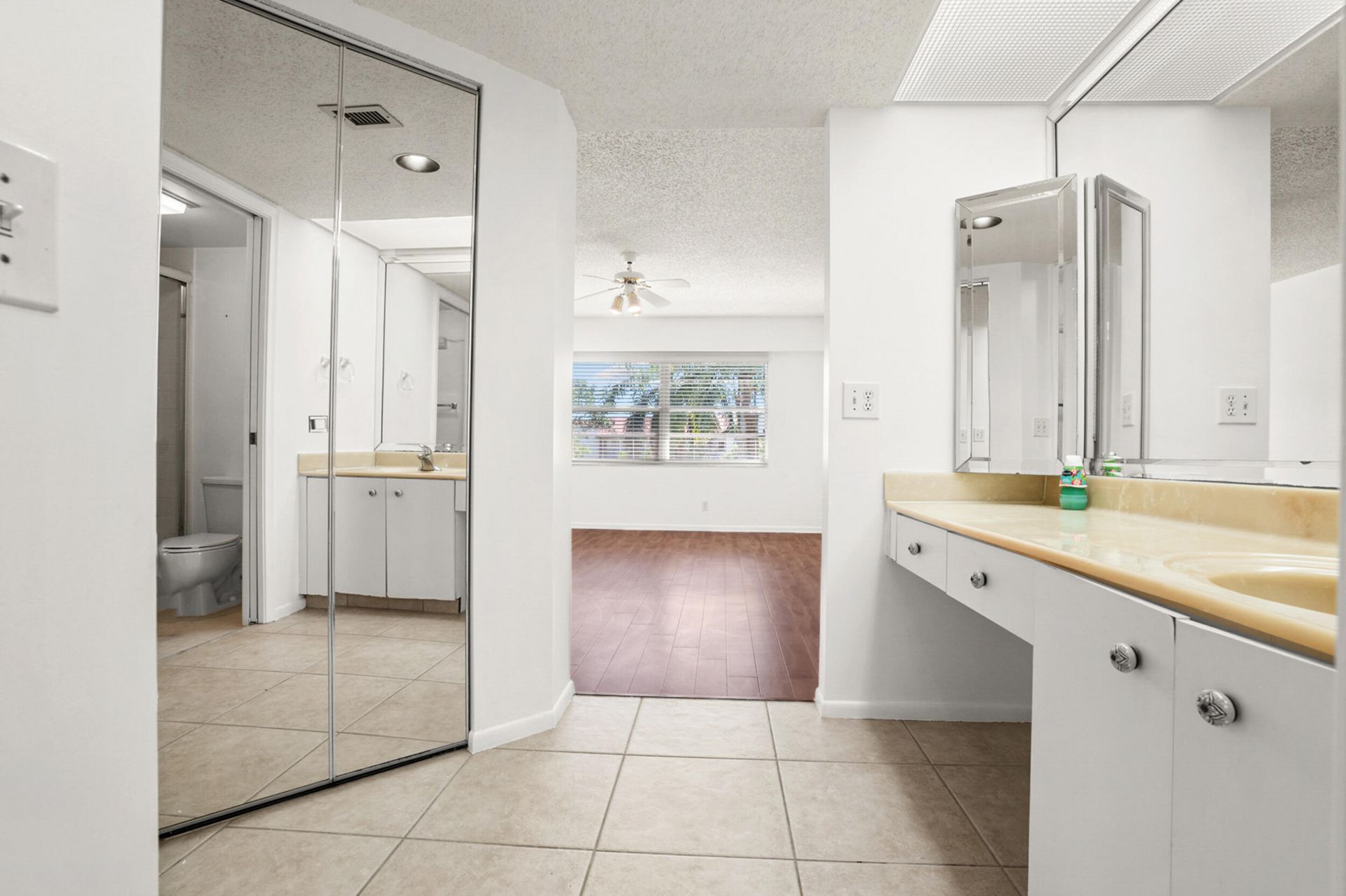 1200 SW 130th Avenue, Unit 402g, Pembroke Pines, FL 33027 Photo