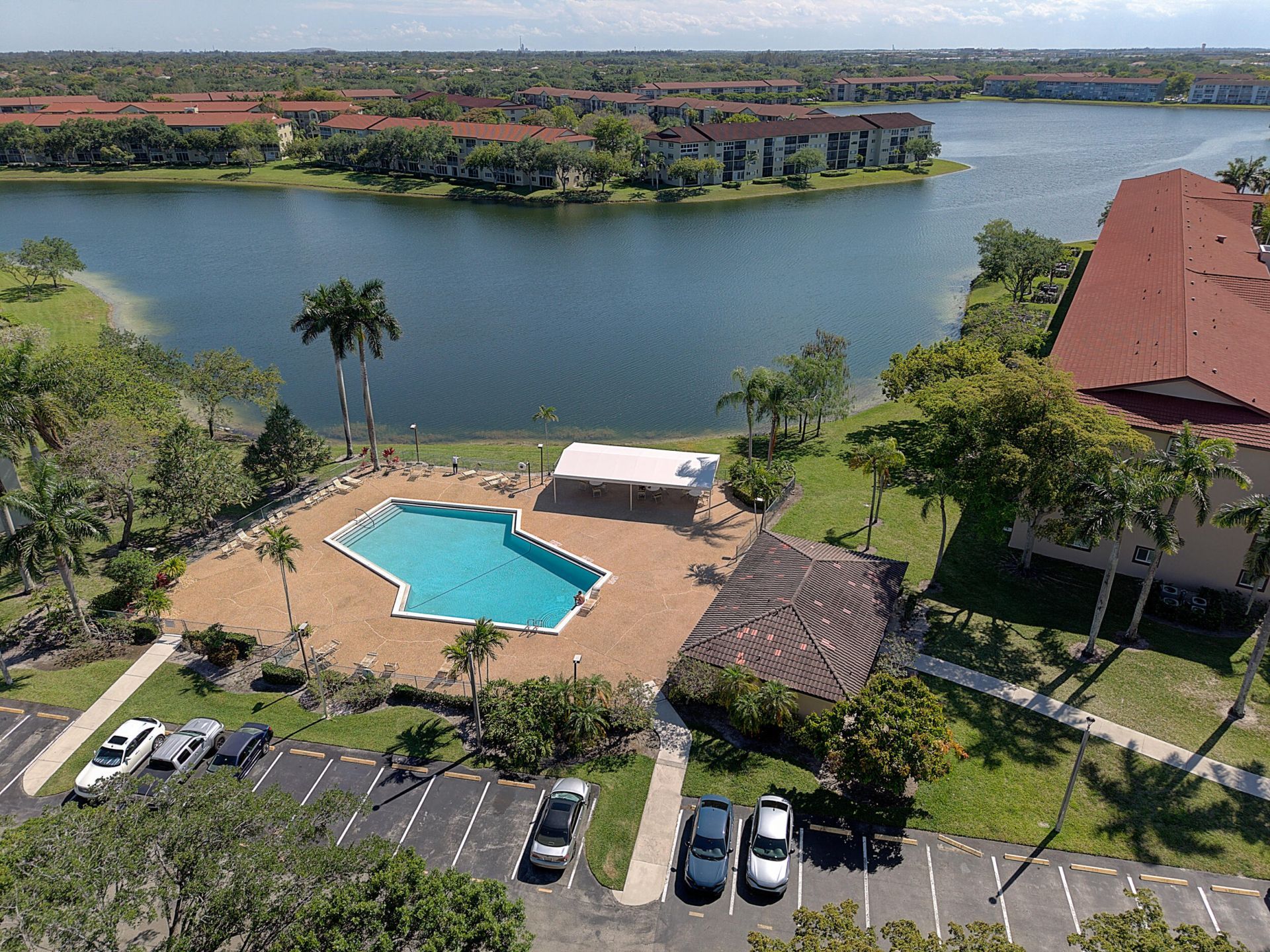 1200 SW 130th Avenue, Unit 402g, Pembroke Pines, FL 33027 Photo