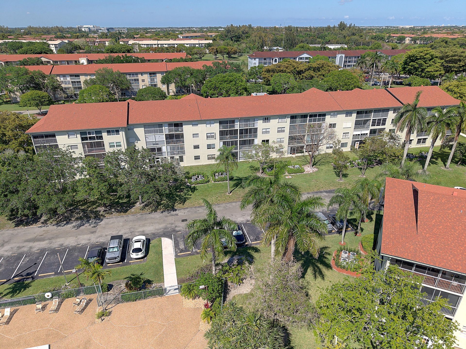 1200 SW 130th Avenue, Unit 402g, Pembroke Pines, FL 33027 Photo