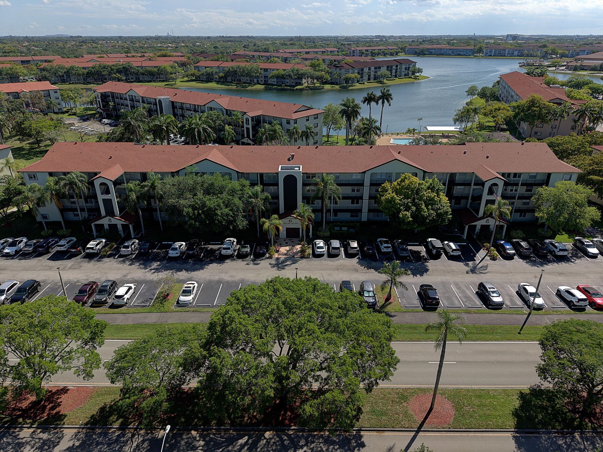 1200 SW 130th Avenue, Unit 402g, Pembroke Pines, FL 33027 Photo